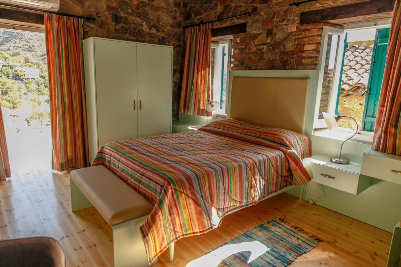 Affittacamere Farmakas Living Esterno foto