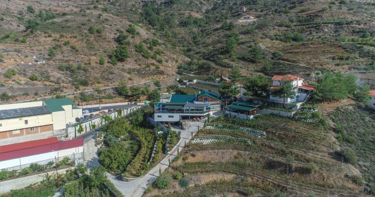 Affittacamere Farmakas Living Esterno foto