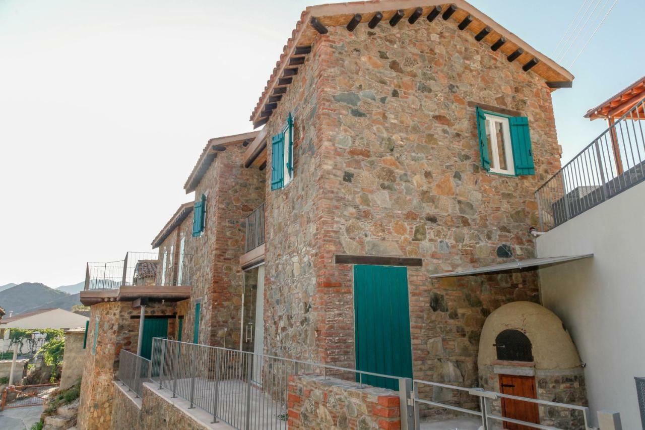Affittacamere Farmakas Living Esterno foto