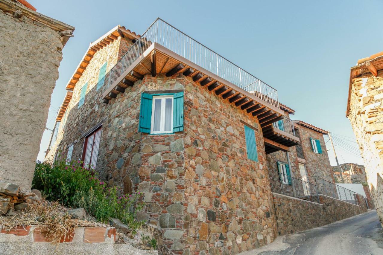 Affittacamere Farmakas Living Esterno foto