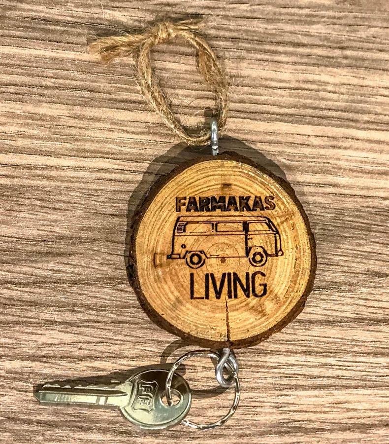 Affittacamere Farmakas Living Esterno foto